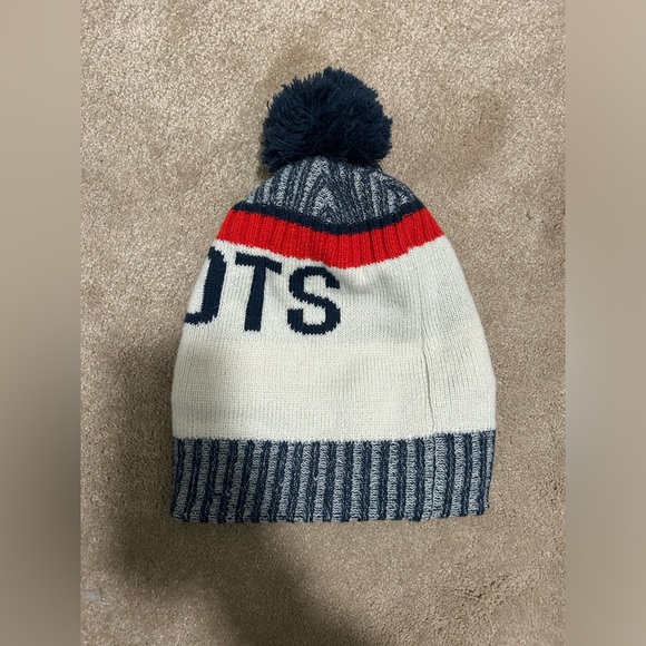 one size patriots beanie! - Picture 2 of 4